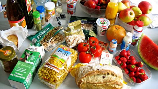 食品超過(guò)賞味期限，還能吃嗎？